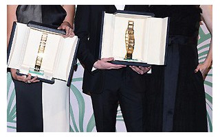 第十五届Chopard萧邦最具潜质演员奖由朱丽安•摩尔授予萝拉•科克（Lola Kirke）和杰克•奥康奈尔（Jack O’Connell）