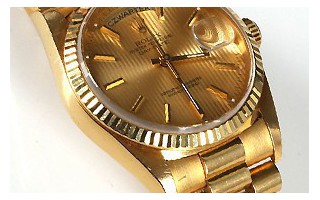 蚝式金劳以6240英镑问鼎奇西克珠宝腕表拍卖