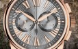 精准与古典的完美融合 品鉴罗杰杜彼Hommage系列玫瑰金计时腕表