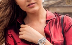 时尚巴黎穿戴全新千禧腕表