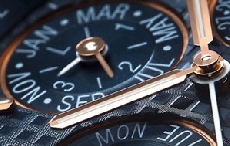 爱彼表推出全新41毫米皇家橡树万年历腕表 