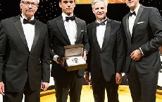 亨利慕时嘉奖“2015年度企业家”评选瑞士获奖者