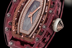 理查德米勒推出RM 07-02粉红蓝宝石女装腕表
