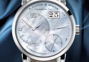 柔美气质 品鉴朗格最新Little Lange 1系列腕表
