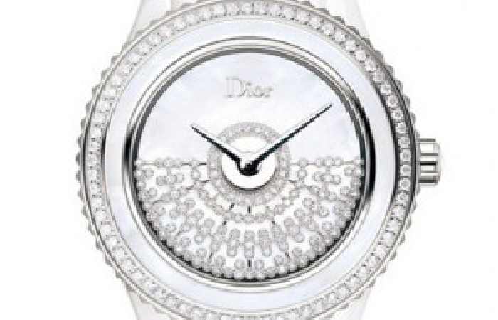打造浪漫冬季气息 迪奥Dior VIII腕表