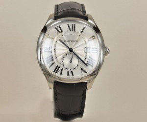 简洁优雅 品鉴卡地亚Drive De Cartier系列小秒针腕表