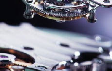 高级制表领域的又一世界首创 Tonda 1950超薄飞行陀飞轮腕表