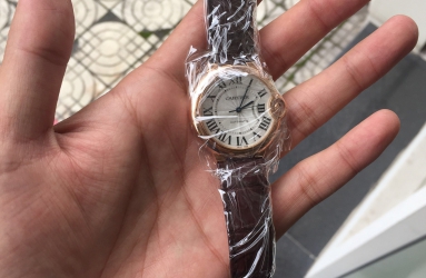 送女朋友的礼物 卡地亚蓝气球36MM玫瑰金