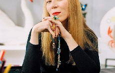 玩珠宝的女人 专访迪奥高级珠宝部艺术总监维多利亚·德卡斯特兰女士