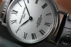 康斯登推出全新典雅系列瓷艺限量腕表