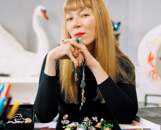 玩珠寶的女人 專訪迪奧高級珠寶部藝術總監維多利亞·德卡斯特蘭女士