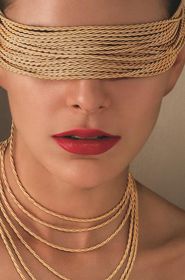 德国珠宝世家华洛芙创造了珠宝的第三维度-触感