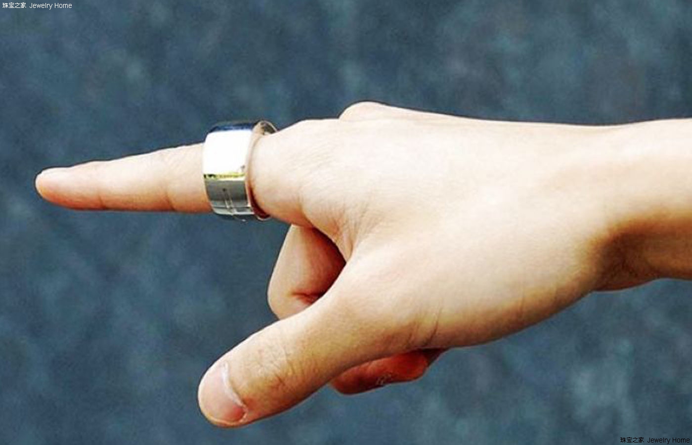 食指戴戒指是什么意思 食指戴戒指代表什么