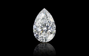 格拉夫呈现品牌史上最大梨形钻石 105.07克拉——GRAFF VENDÔME