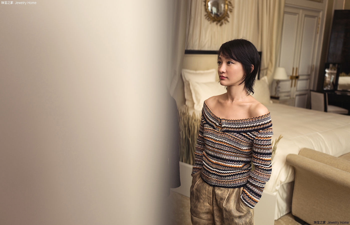 香奈儿中国形象大使周迅与超模刘雯 共同参观全新臻品珠宝LES BLES DE CHANEL系列展览