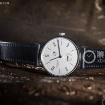 “秀”色可餐 入手Nomos Tangente 