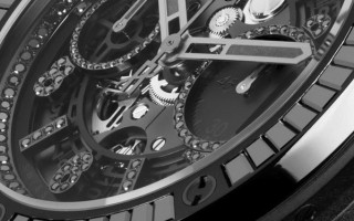 宇舶表推出Big Bang Unico All Black Jewelry Bracelet“MEX16”腕表