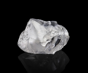 格拉夫巧手雕琢 成就全球最大D色无瑕心形钻石