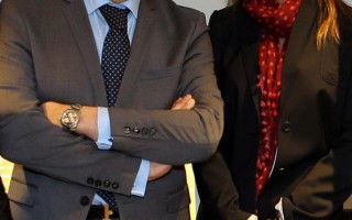 在场地障碍赛金牌运动员的见证下，浪琴表于巴黎全新专卖店呈献品牌全新马术系列腕表