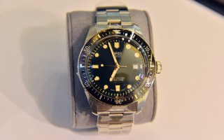 豪利時紀念腕表 有型有款現貨在售