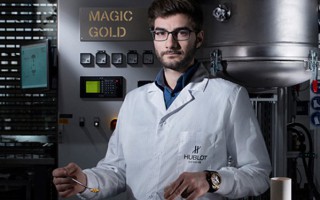 融合的艺术 宇舶表推出全新Big Bang MECA-10魔力金限量腕表