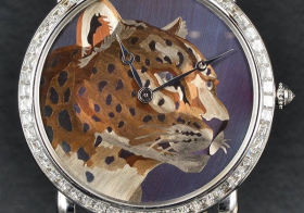 巧奪天工的烈焰藝術 實拍2017SIHH卡地亞RONDE LOUIS CARTIER焰金工藝獵豹裝飾腕表