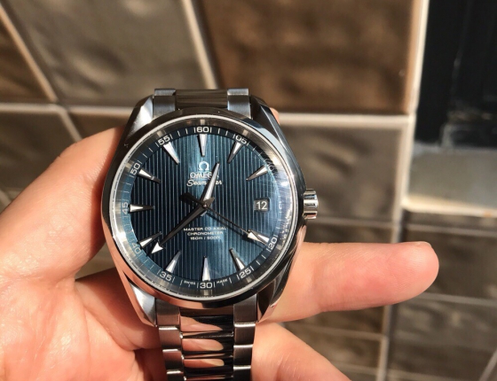 升级手表 新购欧米茄海马AT8500蓝盘腕表