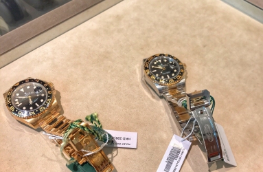 成功拔草 购入劳力士116713间金GMTMasterII 
