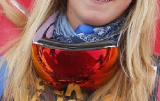 米凯拉·席弗琳于斯阔谷胜出两项国际滑雪联会滑雪世界杯赛事，并夺下生涯第四座高山迴转滑雪赛水晶球奖