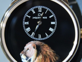 王者的魅力 品鉴雅克德罗时分小针盘（PETITE HEURE MINUTE）狮子腕表