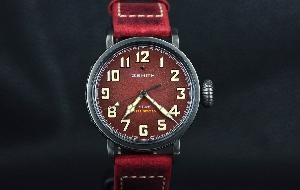 时尚复古 真力时Pilot系列勃艮第红色腕表实拍