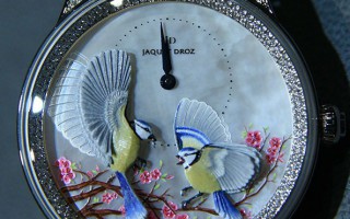 雀鸟的春夏之美 品鉴雅克德罗金雕时分小针盘 - 四季系列（PETITE HEURE MINUTE RELIEF SEASONS）腕表