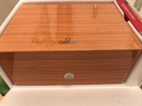 历经三个月 入手欧米茄po8900骚橙