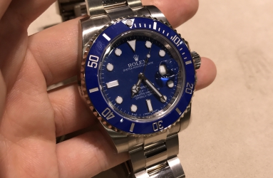 选择低调 入手劳力士白金蓝水鬼