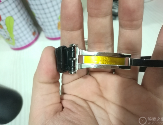 移情别恋 入手哦万国大型飞行员IW500901腕表