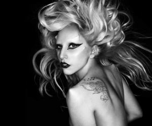 有意思｜这一次，Lady Gaga正常了蒂芙尼却“叛逆”了