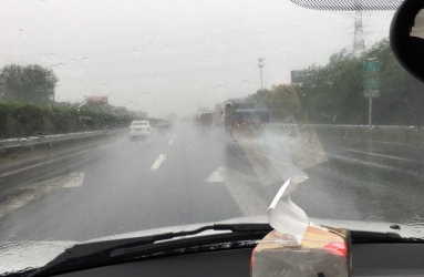 夏日一抹绿 劳力士经典绿水鬼作业