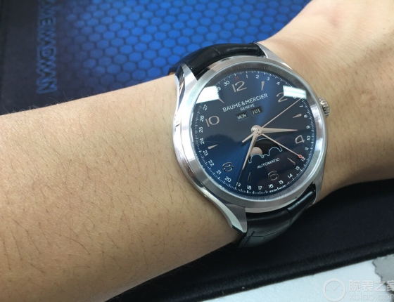 惦记很久的蓝盘月相名士克里顿MOA10057腕表