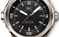 IWC万国表推出海洋时计系列“海洋2000 35周年”纪念版自动限量腕表