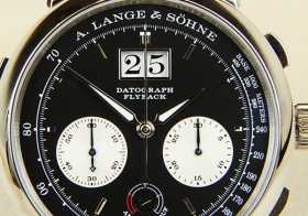 朗格萨克森铂金计时腕表在架热售 更多惊喜尽在北京SKP朗格专卖店 等你来约