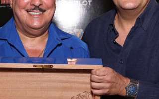 携手Arturo Fuente 宇舶表推出Classic Fusion Fuente 20周年特别限量腕表