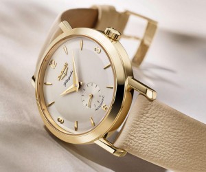 凯特·温斯莱特军旗经典复刻系列腕表拍卖为“金帽子基金会”筹集可观善款