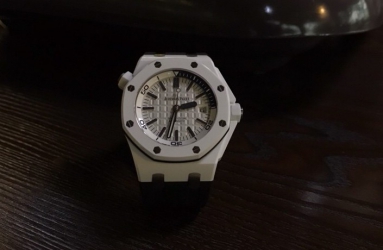 迟到的作业 爱彼皇家橡树离岸型15707CB
