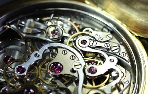 机械手表钻数是什么意思 是否越多越好