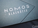 非常小眾低調的品牌 NOMOS1102-大道從簡