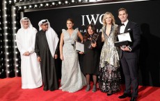 海法·阿尔·曼苏尔荣获迪拜国际电影节第六届“IWC杰出电影人”大奖