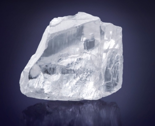 格拉夫成功购得476克拉“Meya Prosperity”钻石原石  