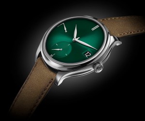 亨利慕时推出Endeavour勇创者万年历宇宙绿限量腕表