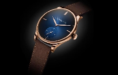 红金材质，简洁之风：H. MOSER & CIE.亨利慕时推出冒险者小秒针XL PURITY腕表