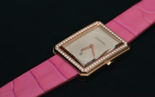 粉色“男朋友”  香奈儿推出全新配色BOY∙FRIEND系列腕表